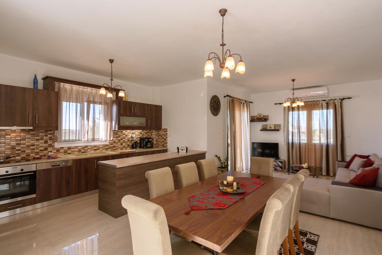 Elpidis Villa Kokkinos Pirgos Exteriér fotografie